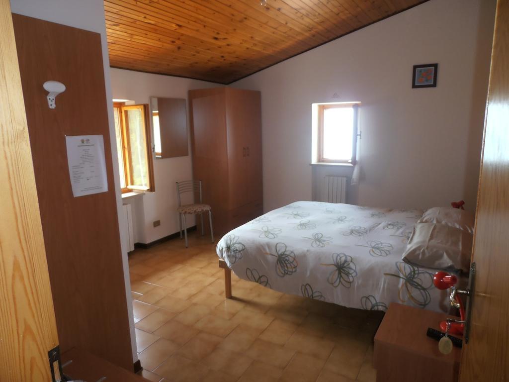 Agriturismo La Part San Zeno di Montagna Phòng bức ảnh